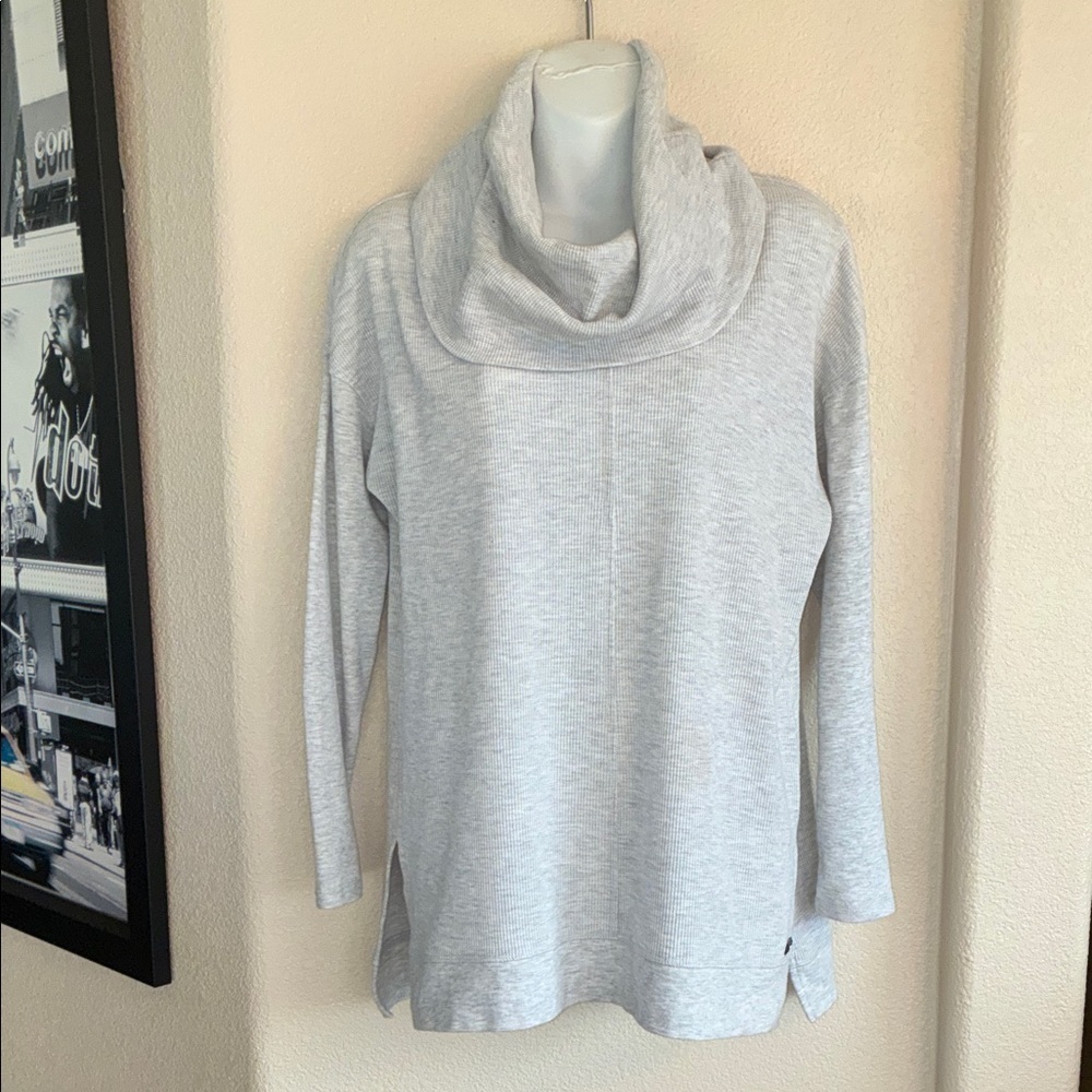 Calvin Klein Perf. Sweater, Women's S, Gray Cowl Neck Waffle Weave, Splits. EUC - Picture 3 of 15
